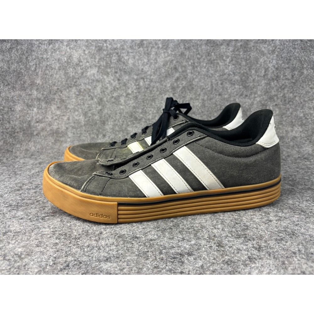 Adidas Daily 3.0 Sneakers Mens 11 Grey Canvas Gum Sole Low Top AJF4492